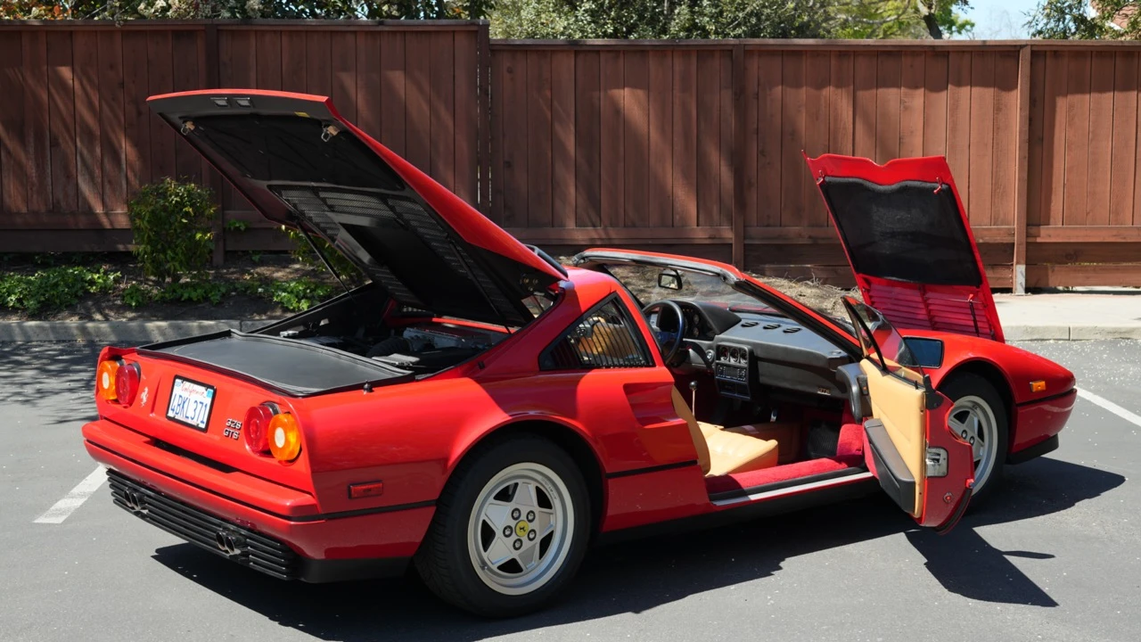 1989 Ferrari 328 GTS - Image 28 of 31