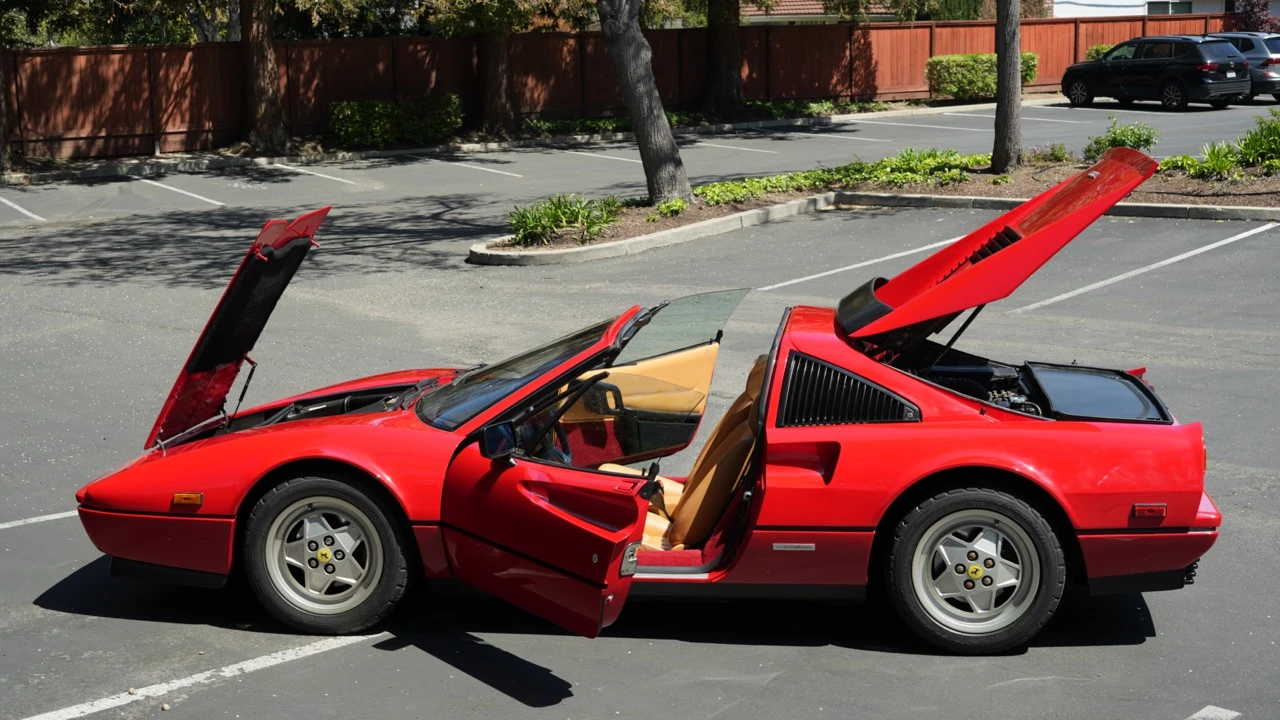 1989 Ferrari 328 GTS - Image 23 of 31