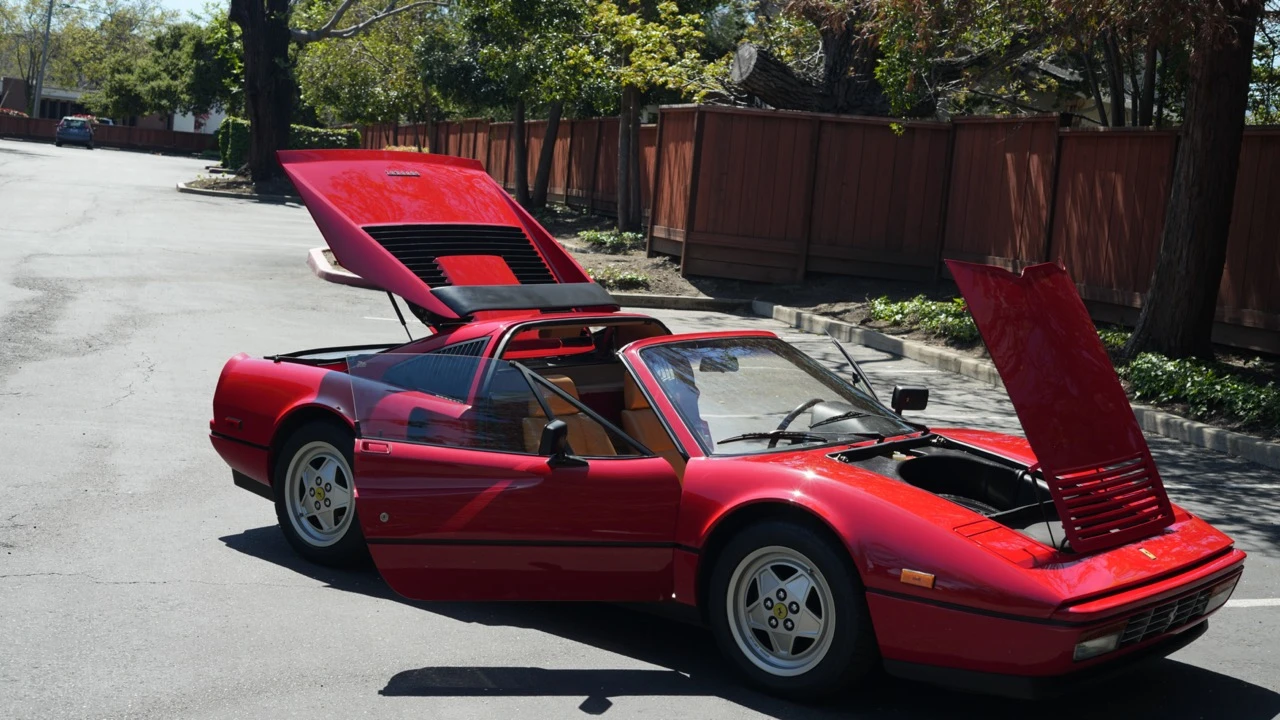 1989 Ferrari 328 GTS - Image 31 of 31