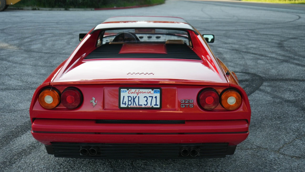 1989 Ferrari 328 GTS - Image 15 of 31