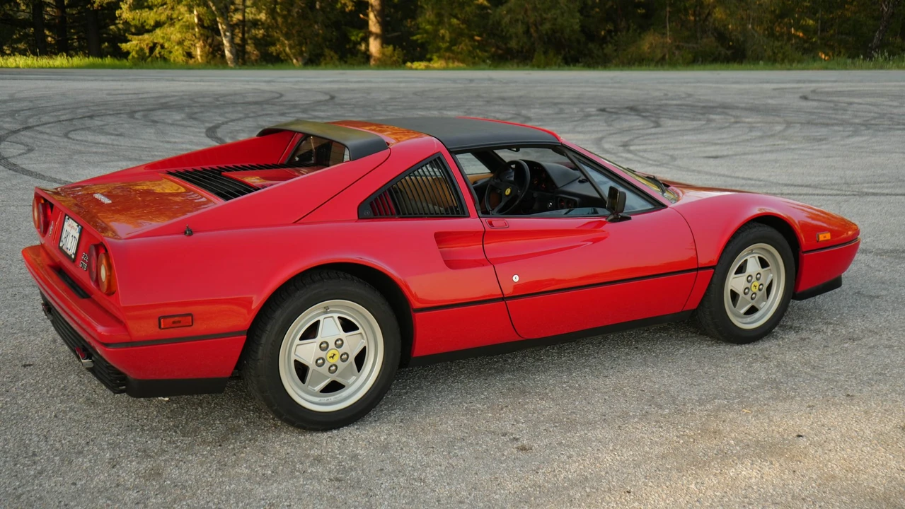 1989 Ferrari 328 GTS - Image 11 of 31