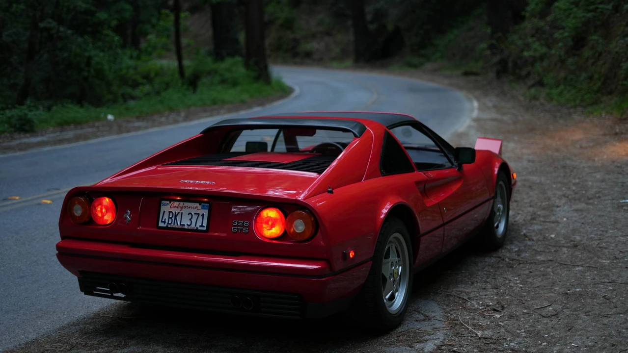 1989 Ferrari 328 GTS - Image 20 of 31
