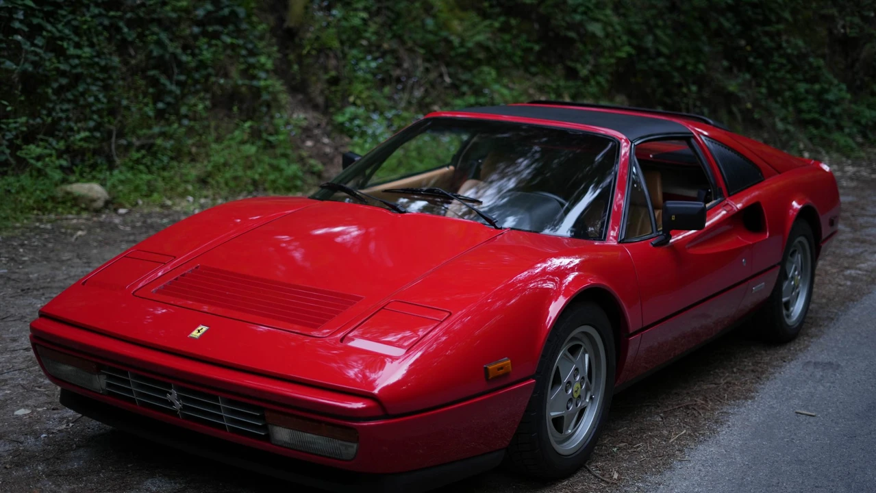 1989 Ferrari 328 GTS - Image 27 of 31