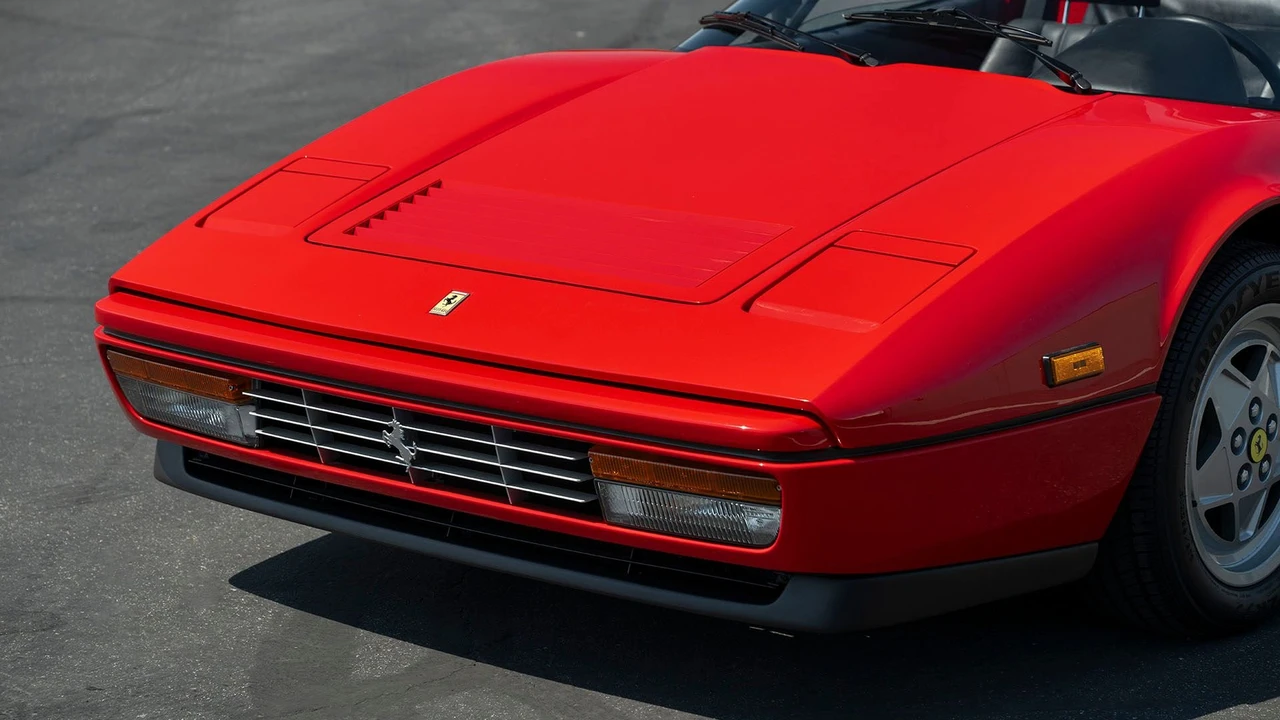 1989 Ferrari 328 GTS - Image 17 of 31