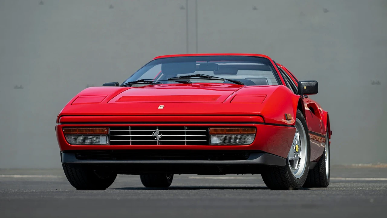 1989 Ferrari 328 GTS - Image 12 of 31