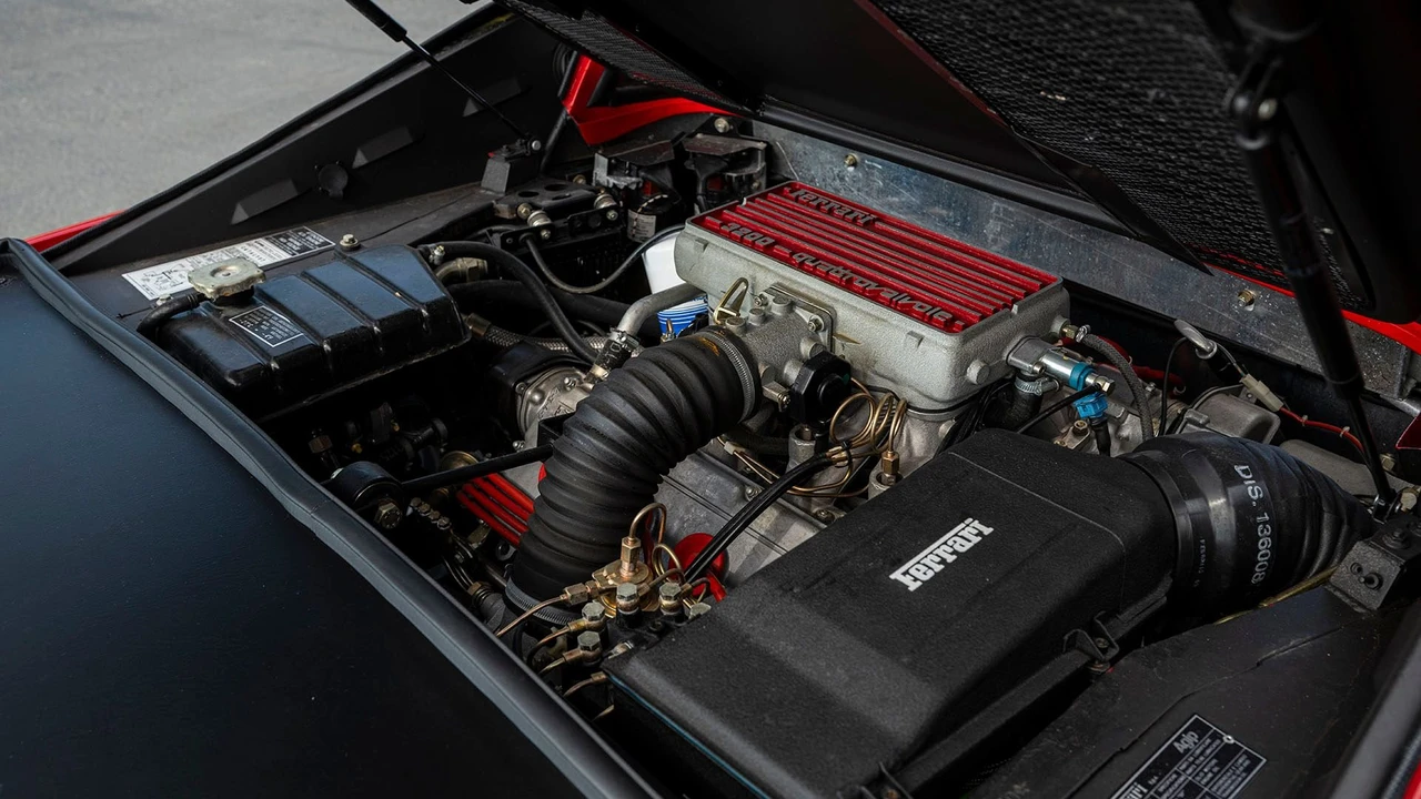 1989 Ferrari 328 GTS - Image 7 of 31