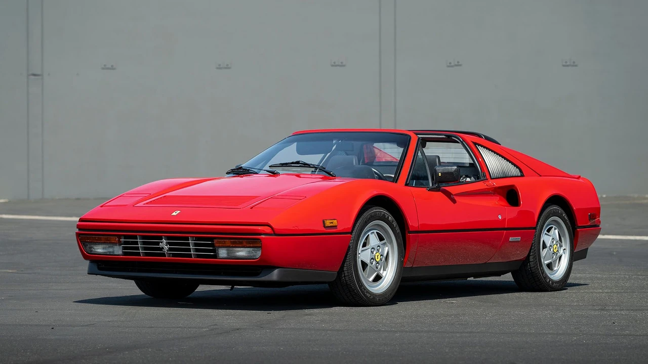 1989 Ferrari 328 GTS - Image 8 of 31