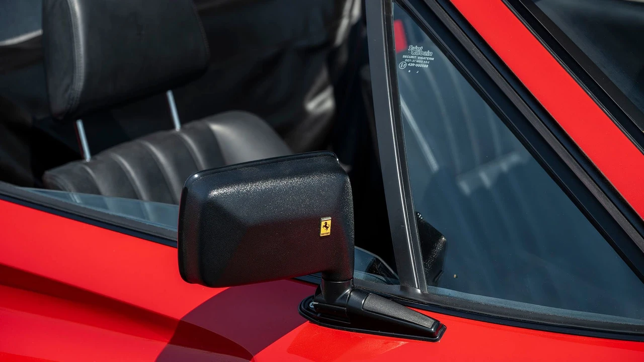 1989 Ferrari 328 GTS - Image 22 of 31