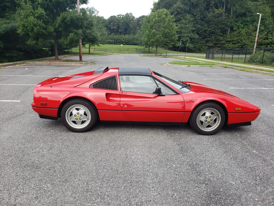 1989 Ferrari 328 GTS - Image 15 of 31