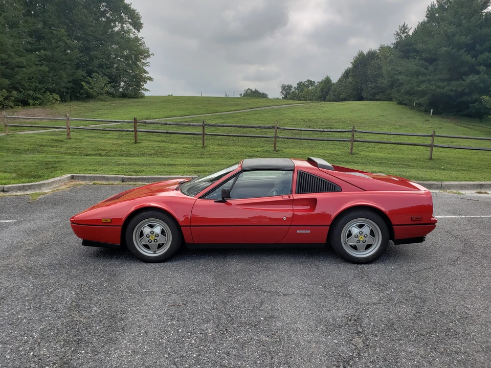 1989 Ferrari 328 GTS - Image 6 of 31