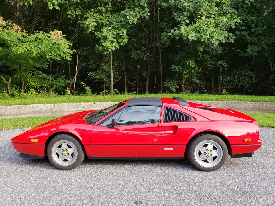 1989 Ferrari 328 GTS - Image 7 of 31