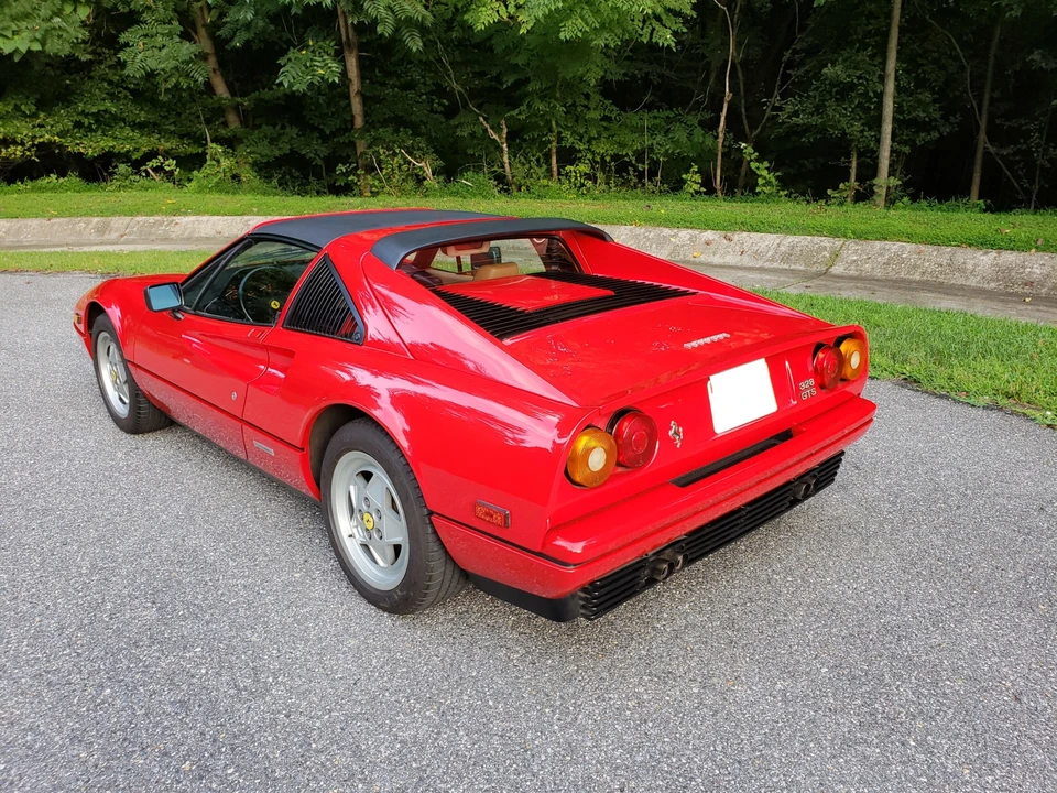 1989 Ferrari 328 GTS - Image 11 of 31
