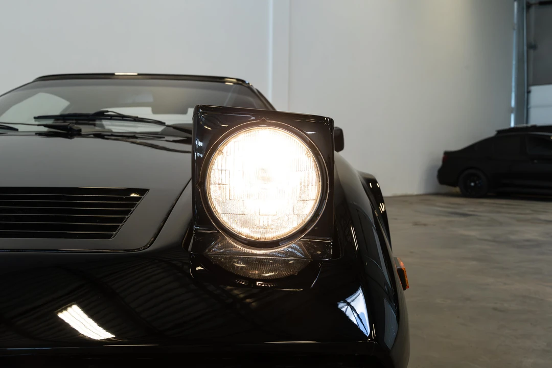 1989 Ferrari 328 GTS - Image 9 of 31