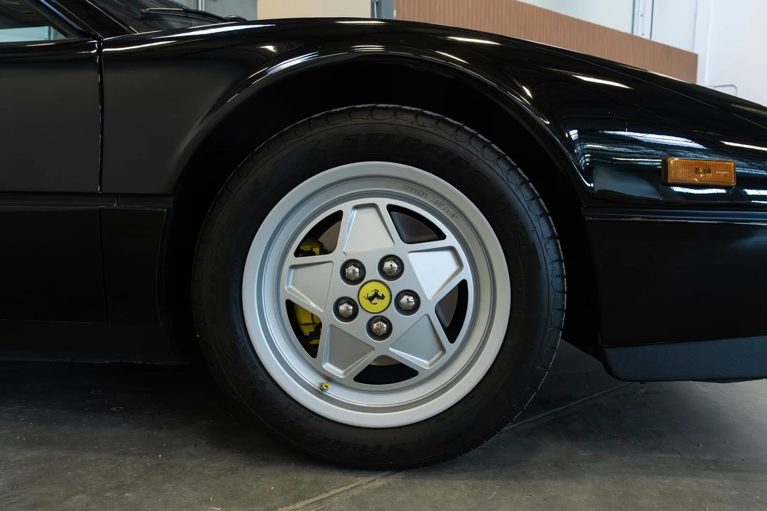 1989 Ferrari 328 GTS - Image 19 of 31