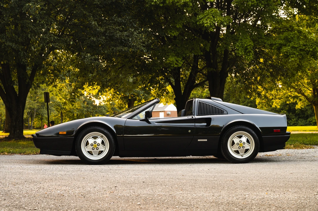 1989 Ferrari 328 GTS - Image 9 of 31