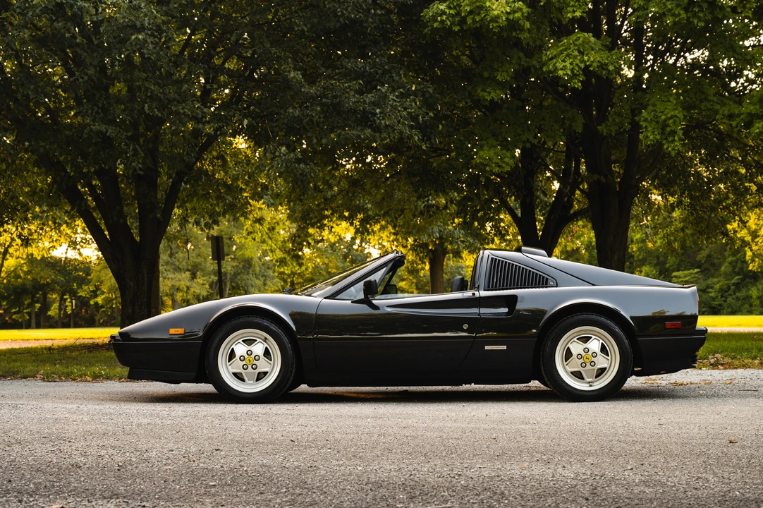 1989 Ferrari 328 GTS - Image 10 of 31