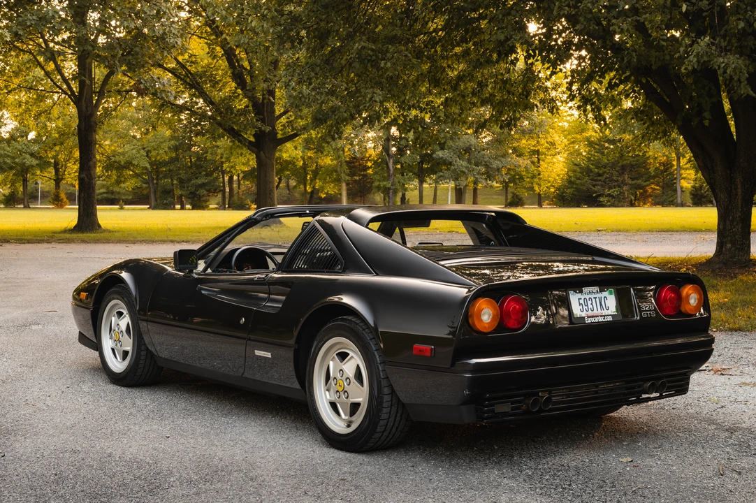 1989 Ferrari 328 GTS - Image 16 of 31