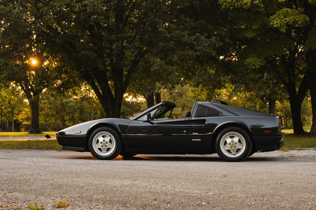 1989 Ferrari 328 GTS - Image 11 of 31