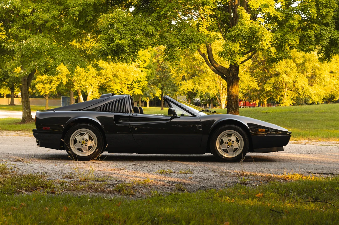 1989 Ferrari 328 GTS - Image 25 of 31