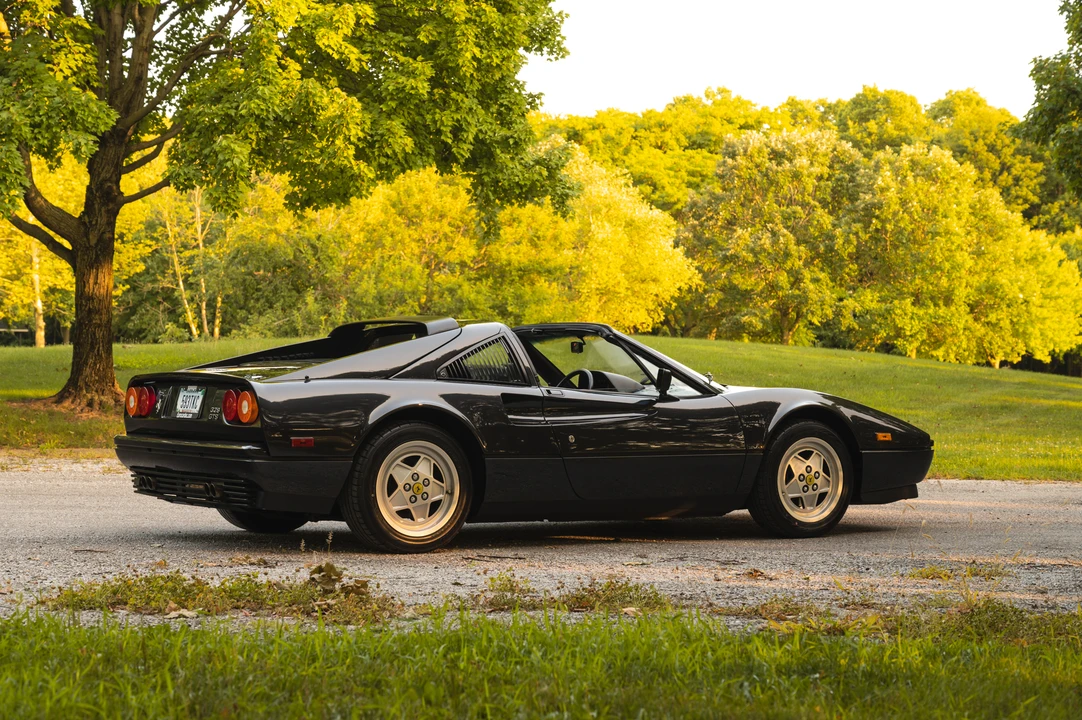 1989 Ferrari 328 GTS - Image 23 of 31
