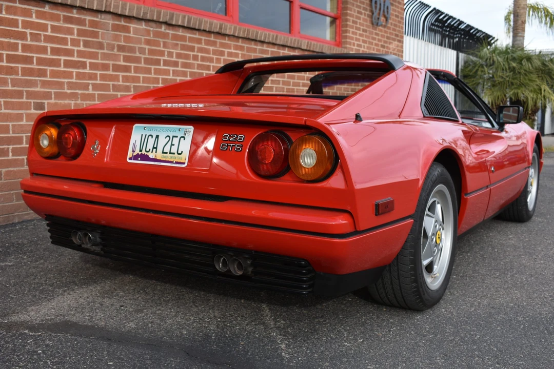 1989 Ferrari 328 GTS - Image 9 of 31