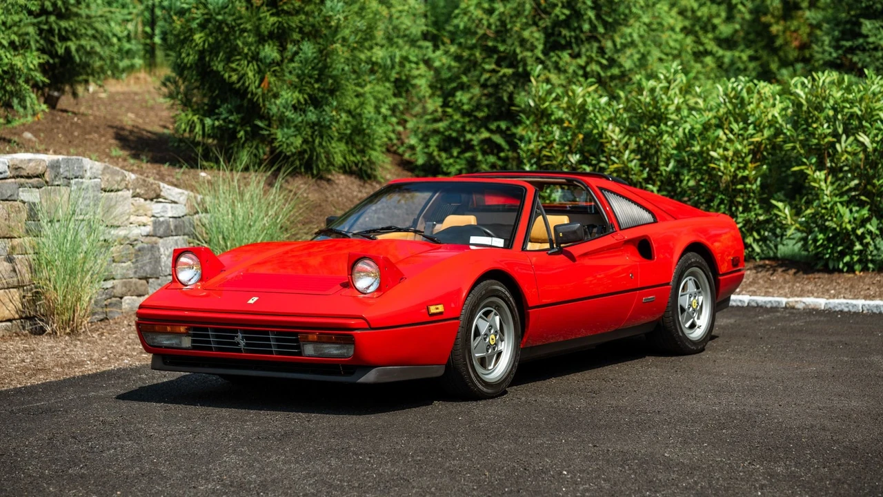 1989 Ferrari 328 GTS - Image 18 of 31