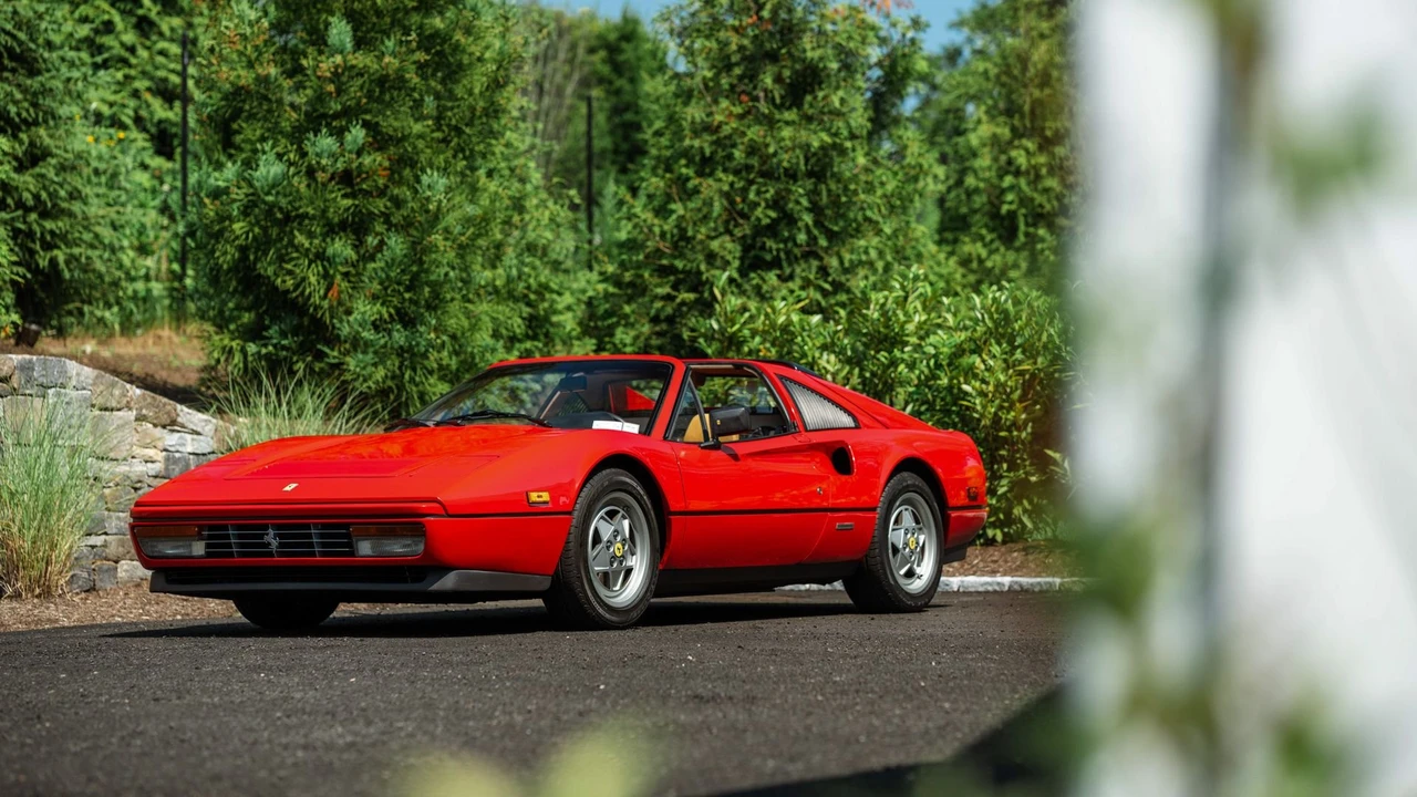 1989 Ferrari 328 GTS - Image 9 of 31