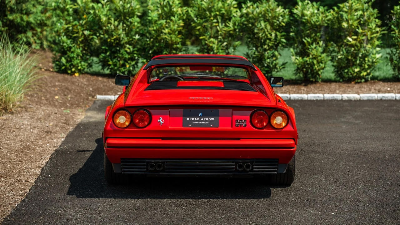 1989 Ferrari 328 GTS - Image 3 of 31