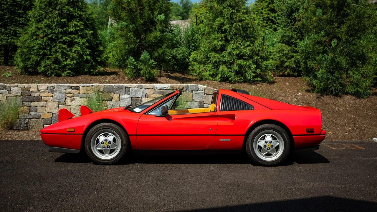 1989 Ferrari 328 GTS - Image 19 of 31