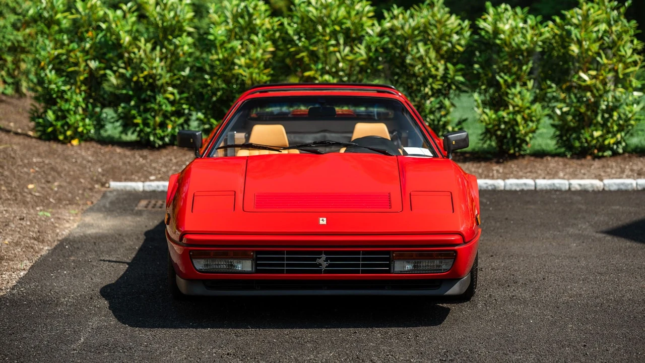 1989 Ferrari 328 GTS - Image 2 of 31