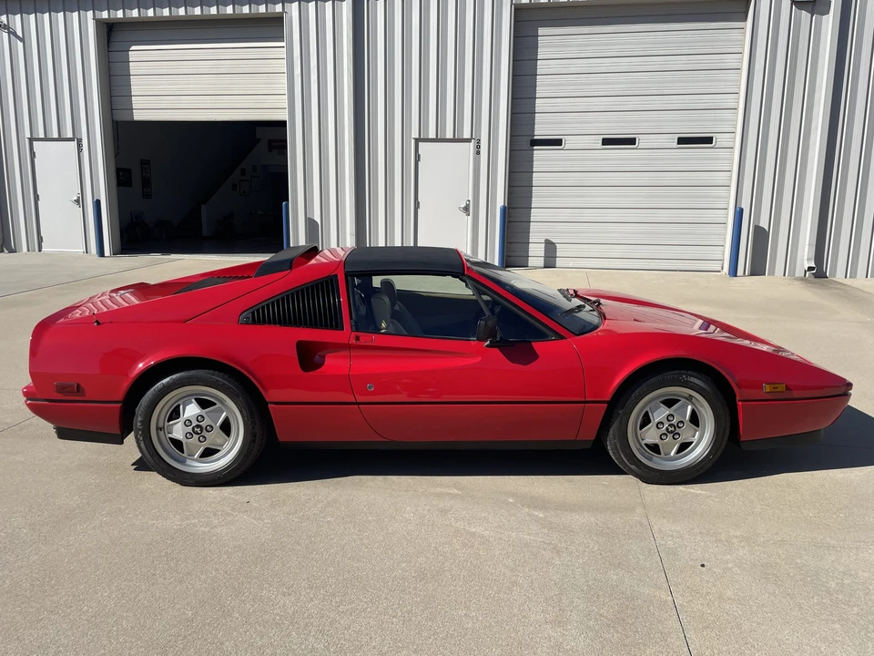 1989 Ferrari 328 GTS - Image 18 of 31