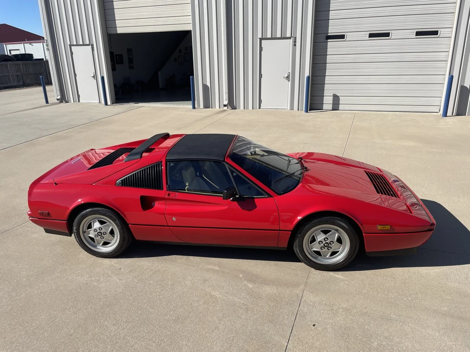 1989 Ferrari 328 GTS - Image 19 of 31