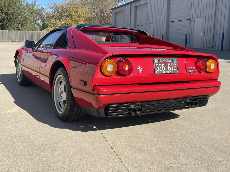1989 Ferrari 328 GTS - Image 11 of 31