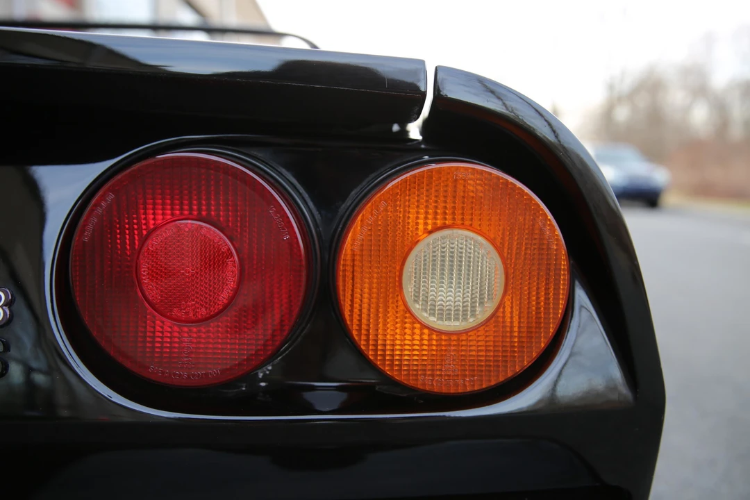 1989 Ferrari 328 GTS - Image 24 of 31