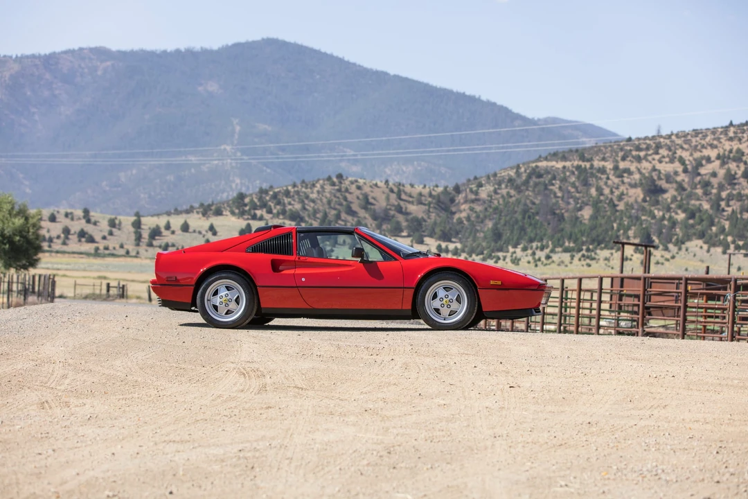 1989 Ferrari 328 GTS - Image 24 of 31