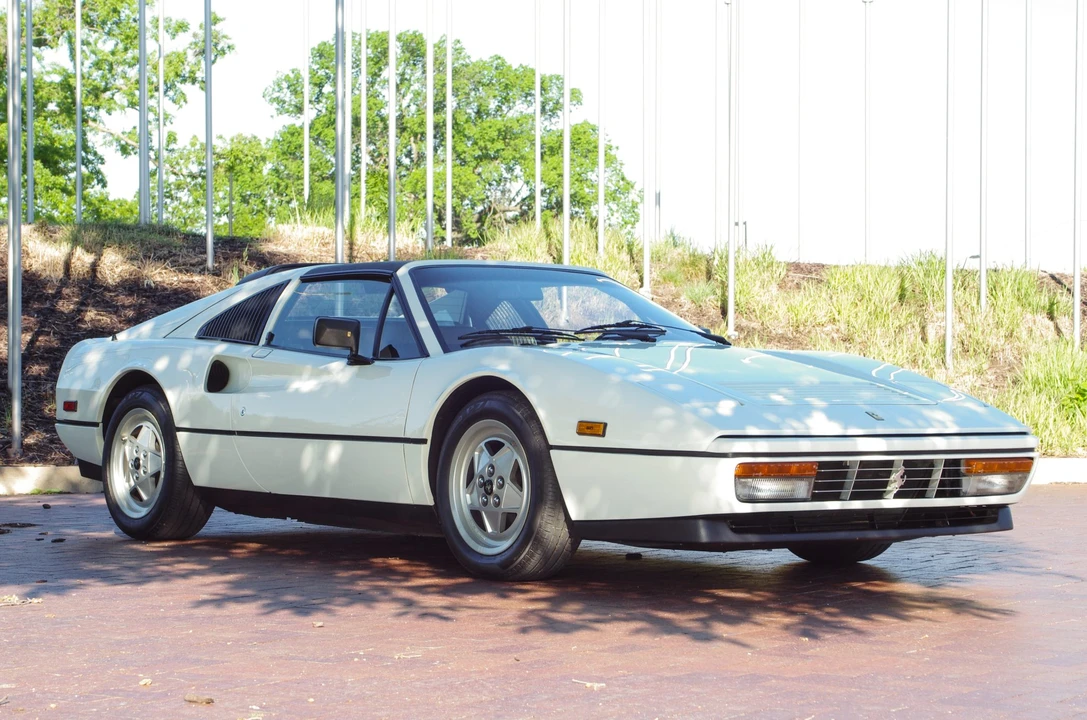 1989 Ferrari 328 GTS - Image 18 of 31