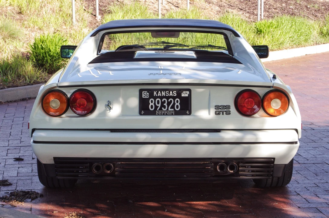 1989 Ferrari 328 GTS - Image 31 of 31