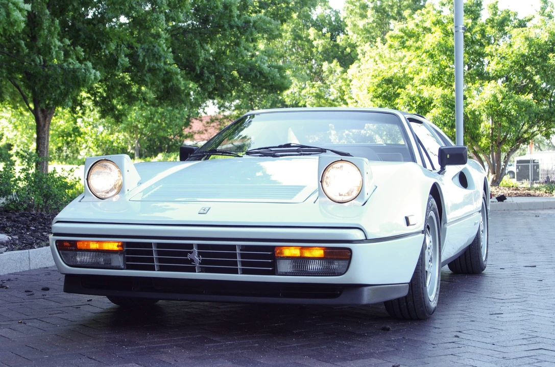 1989 Ferrari 328 GTS - Image 9 of 31