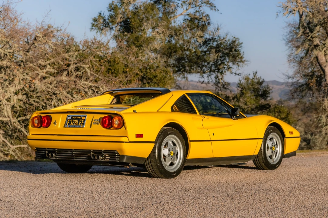 1989 Ferrari 328 GTS - Image 9 of 31
