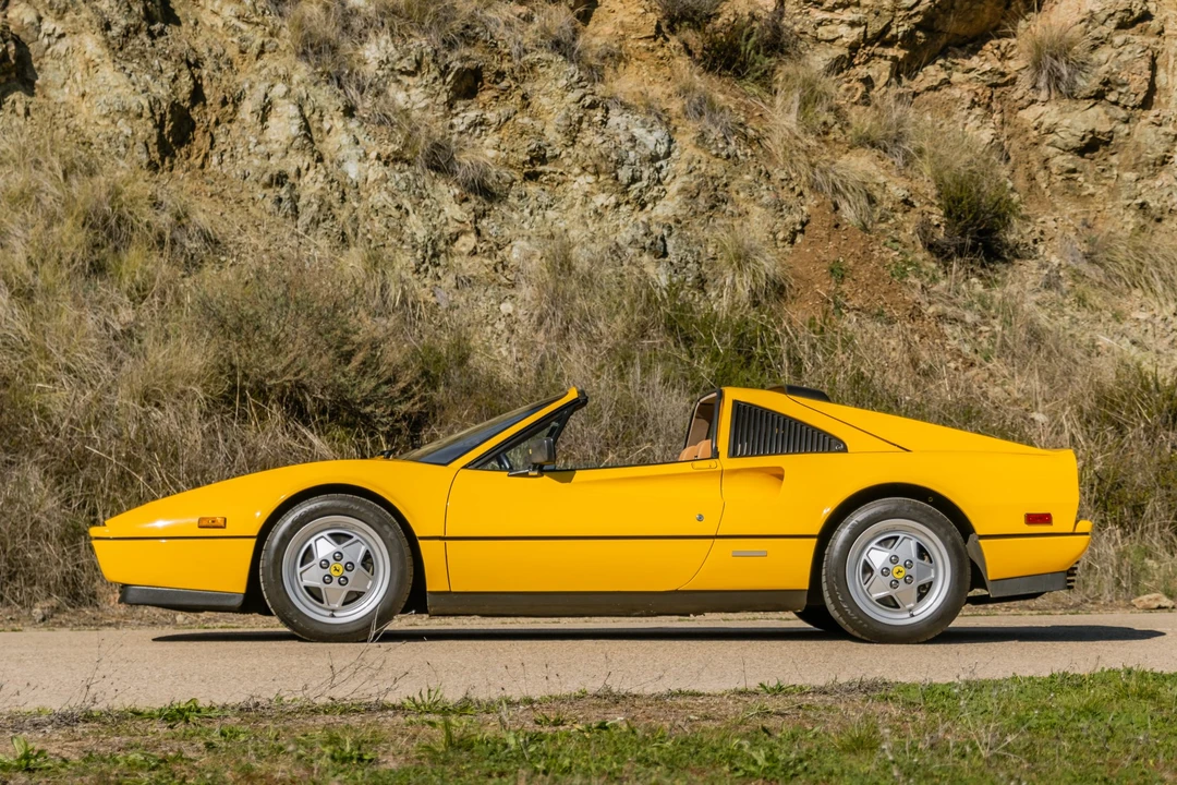 1989 Ferrari 328 GTS - Image 18 of 31