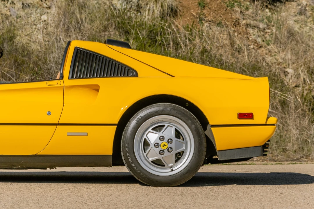 1989 Ferrari 328 GTS - Image 31 of 31