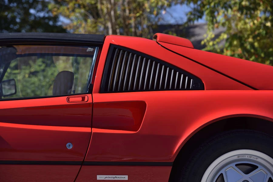 1989 Ferrari 328 GTS - Image 10 of 29