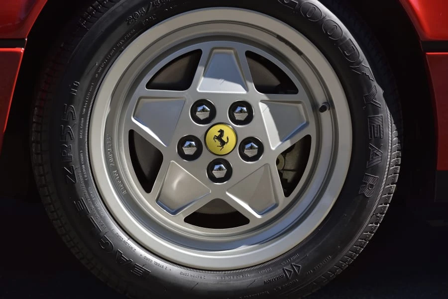 1989 Ferrari 328 GTS - Image 16 of 29