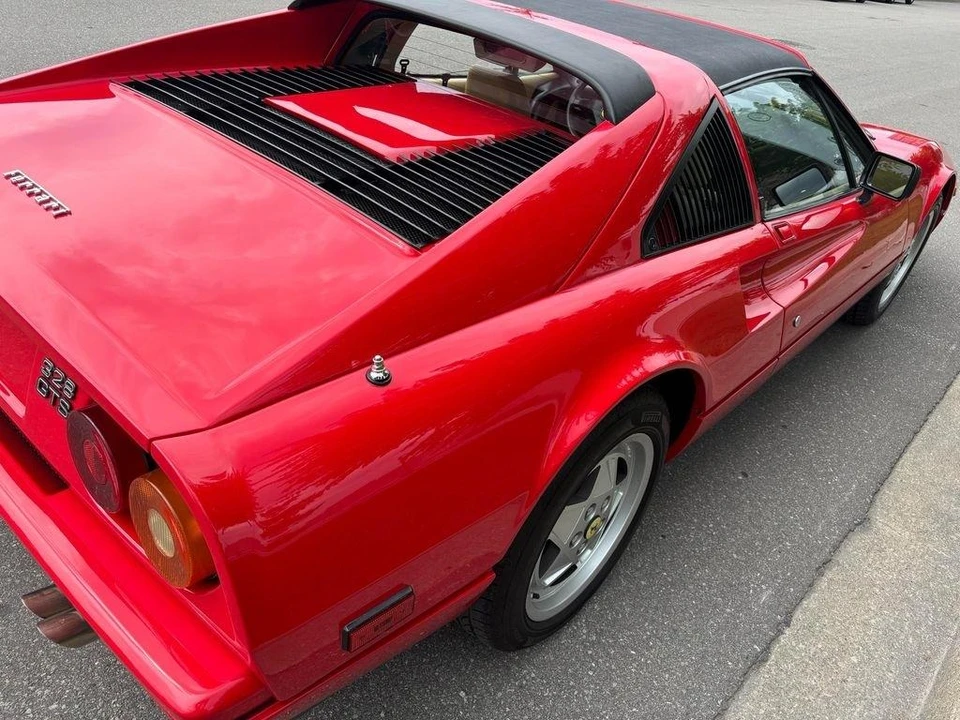 1989 Ferrari 328 GTS - Image 9 of 26