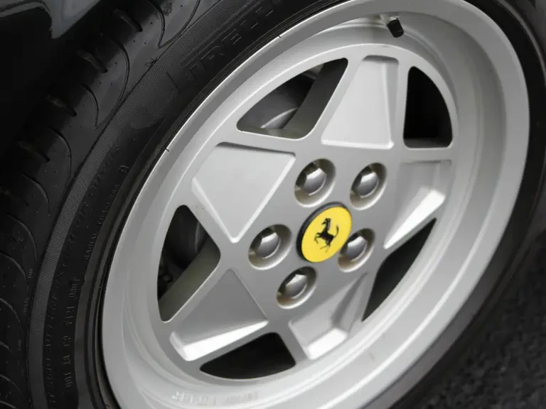 1989 Ferrari 328 GTS - Image 18 of 27