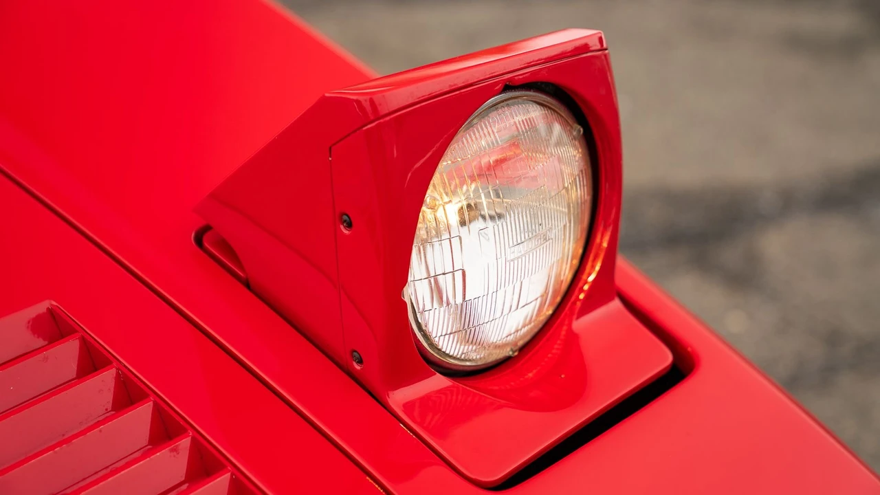 1989 Ferrari 328 GTS - Image 27 of 31