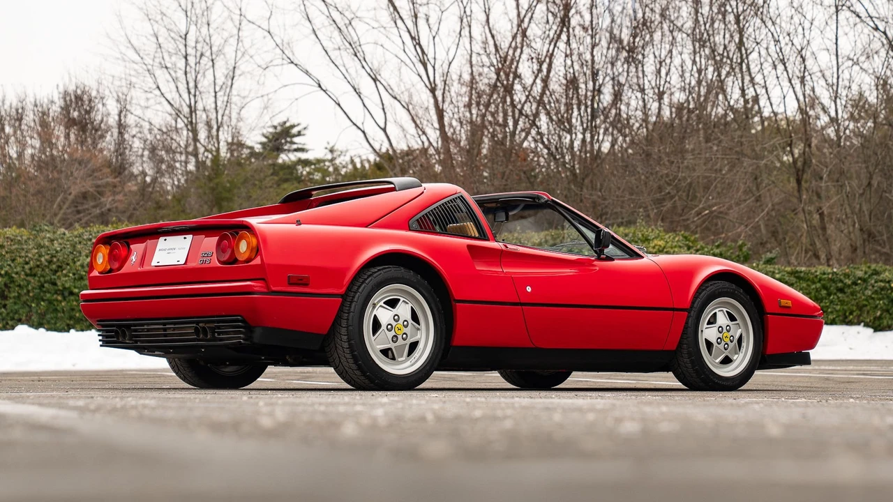 1989 Ferrari 328 GTS - Image 12 of 31