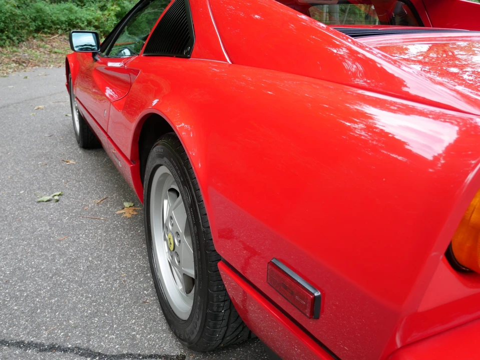 1989 Ferrari 328 GTS - Image 26 of 31