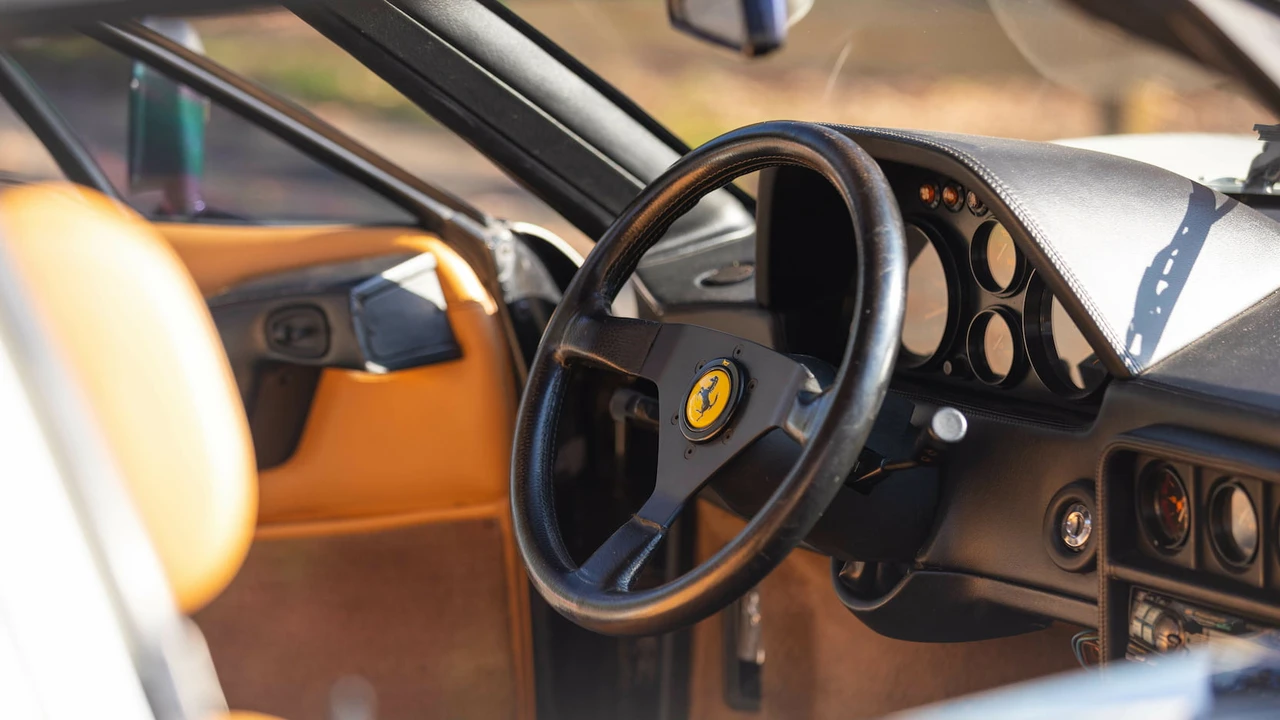 1989 Ferrari 328 GTS - Image 10 of 31