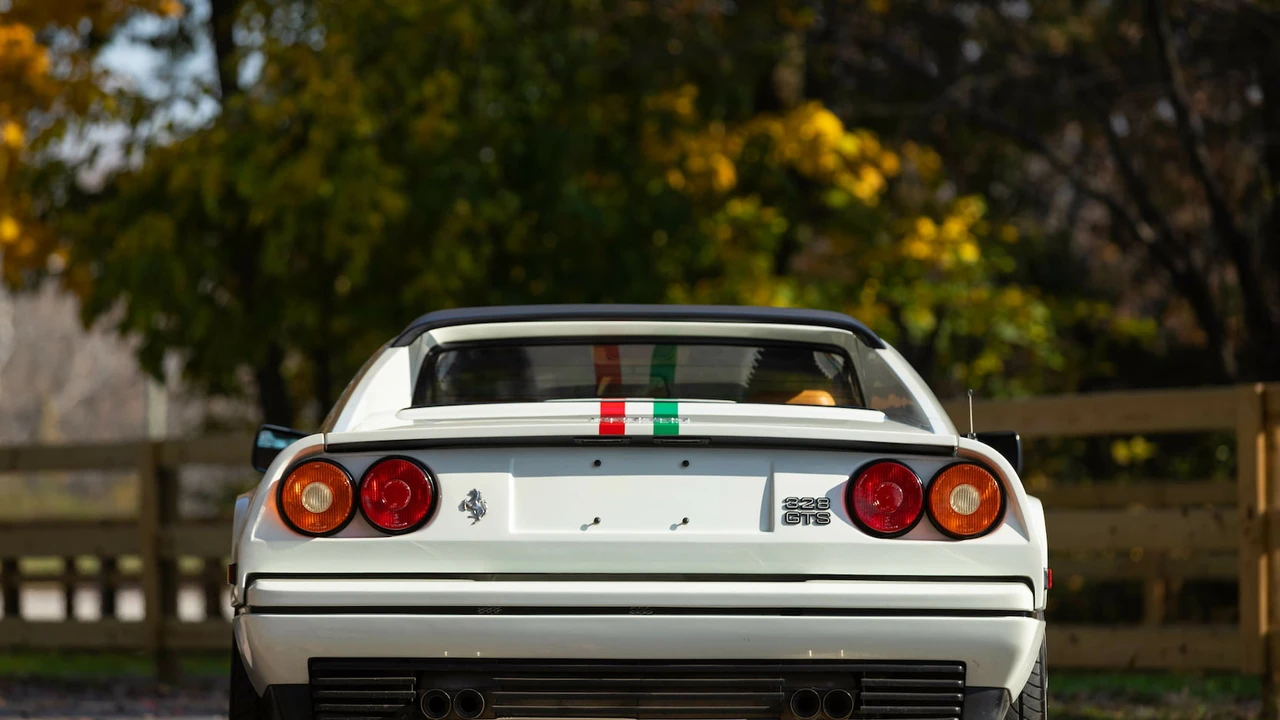1989 Ferrari 328 GTS - Image 27 of 31